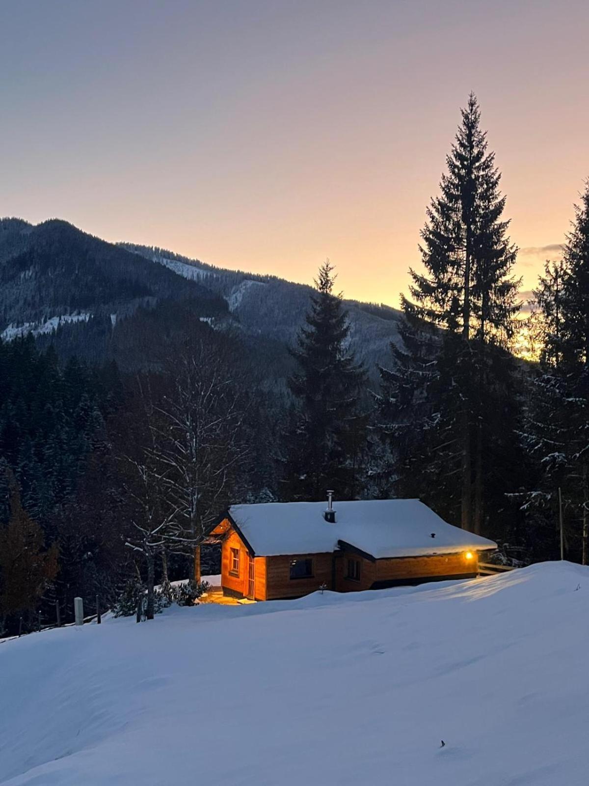 Huette Neuhaus Villa อันนาแบร์ อิม ลัมเมอร์ทาล ภายนอก รูปภาพ